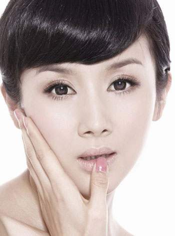 痘疤MM必备:3招无痕美肌换回来